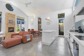 The Sunshine House, Warrnambool